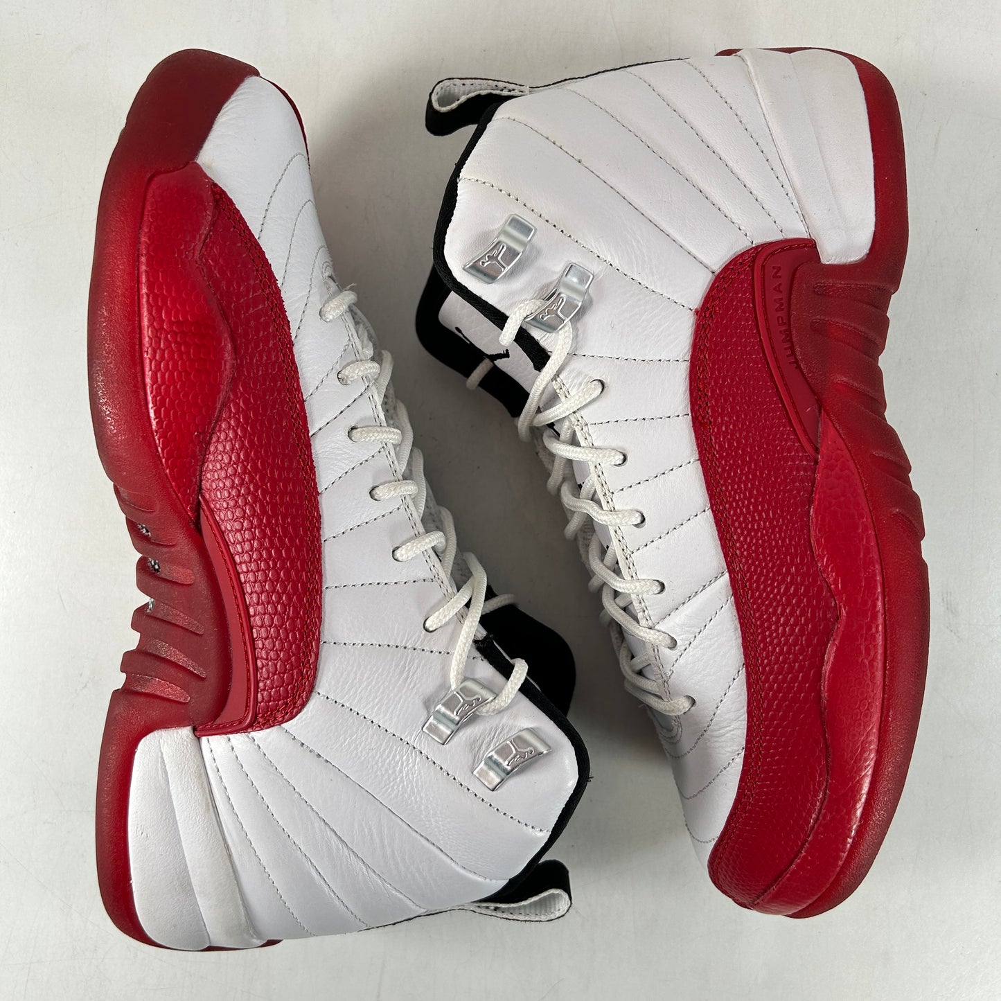 153265 116 Jordan 12 Retro Cherry (2023) (GS) [USED] - 6.5 Y (Used)