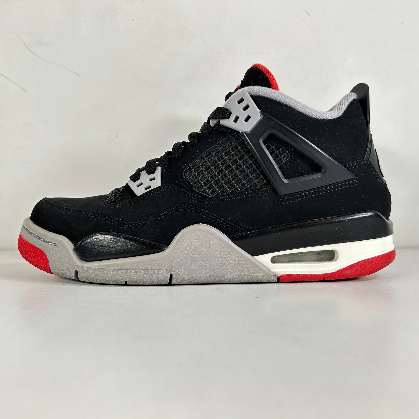 408452 060 Jordan 4 Retro Bred (2019) (GS) [USED] - 6.5 Y (Used)