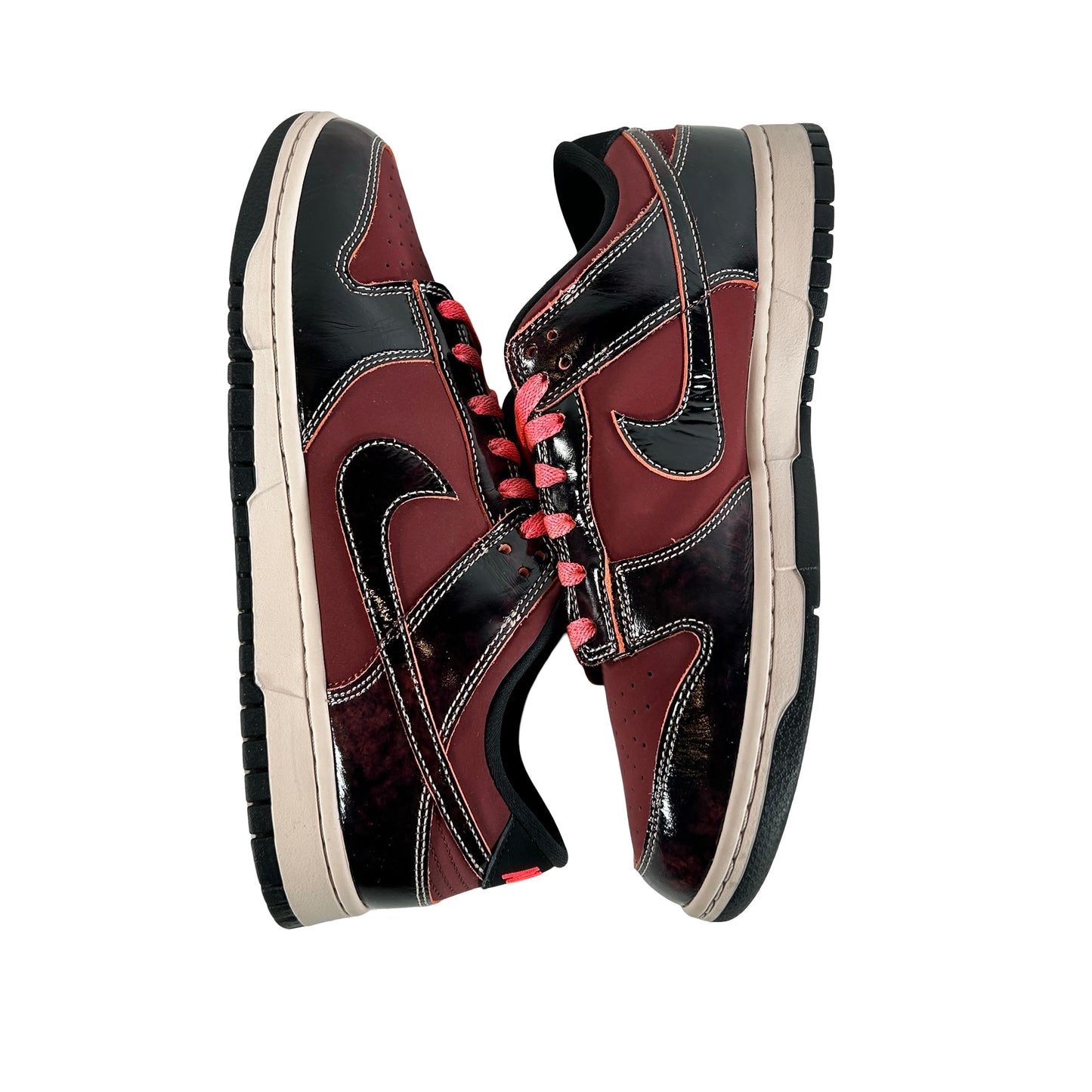 HQ1965 600 Nike Dunk Low SE Red Panda [USED] - 10 M (Used)