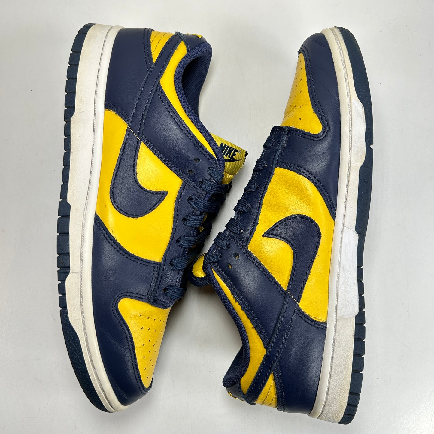 DD1391 700 Nike Dunk Low Michigan [USED] - 8 M (Used2)