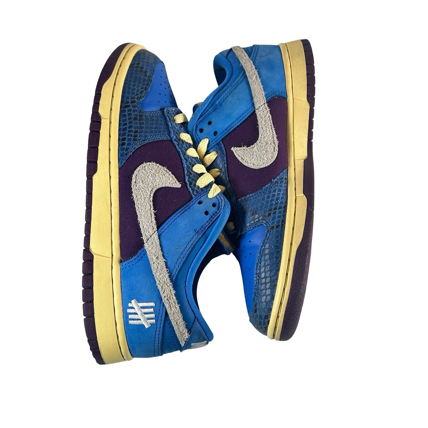 DH6508 400 Nike Dunk Low Undefeated 5 On It Dunk vs. AF1 [USED] - 8 M (Used3)