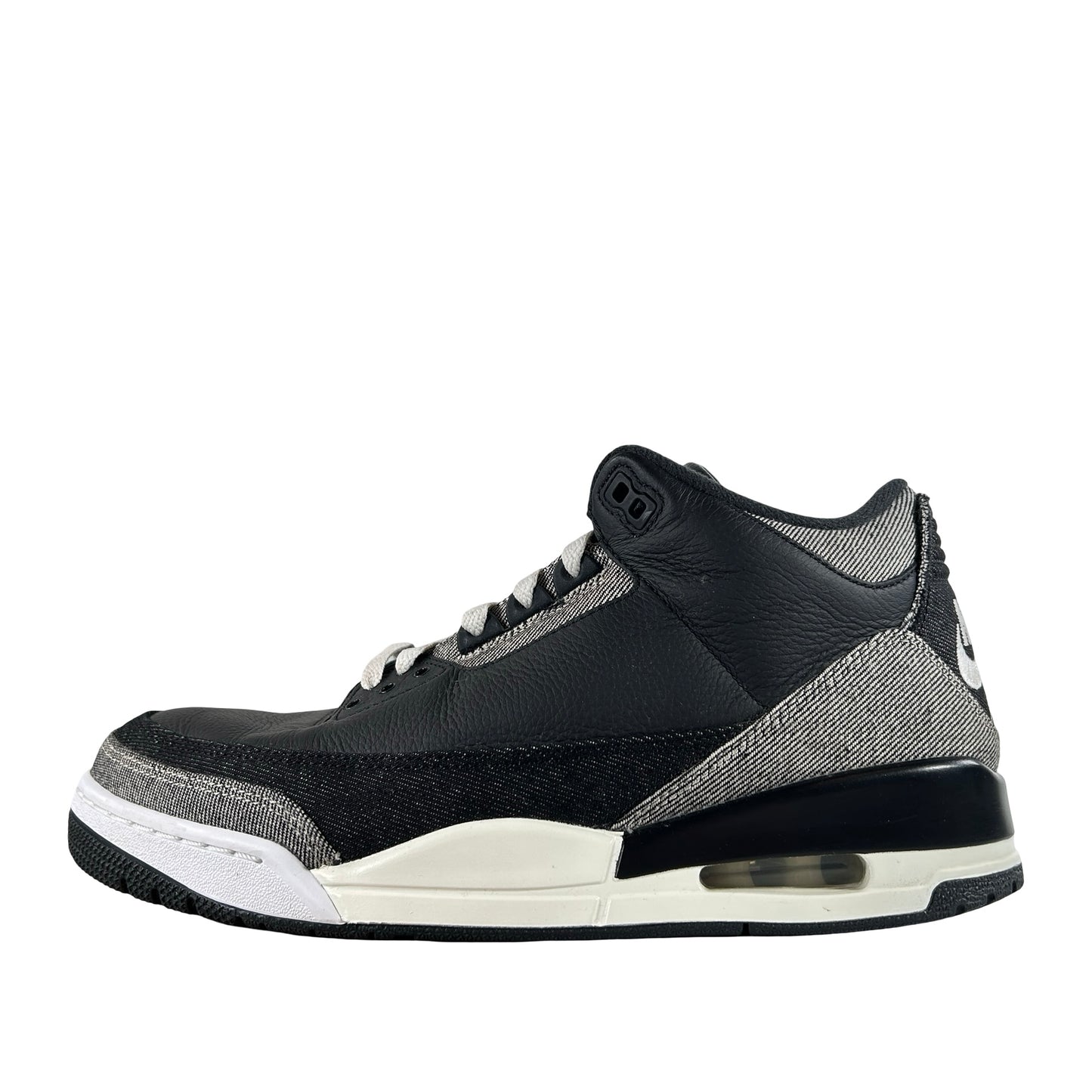 IR0914 400 Jordan 3 Retro Levi’s Black [USED] - 10 M (Used)