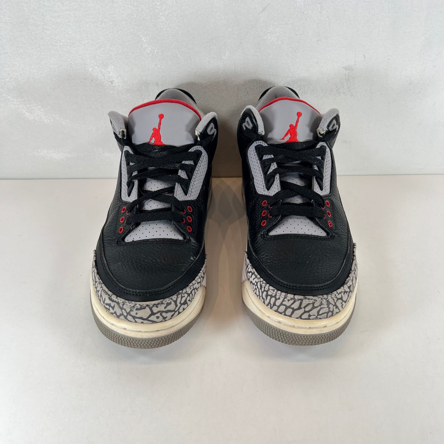 854262 001 Jordan 3 Black Cement 2018 [USED] - 7.5 M (Used)