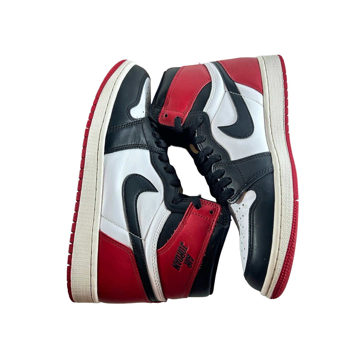DZ5485 106 Air Jordan 1 High OG Black Toe Reimagined [USED] - 8.5 M (Used8)