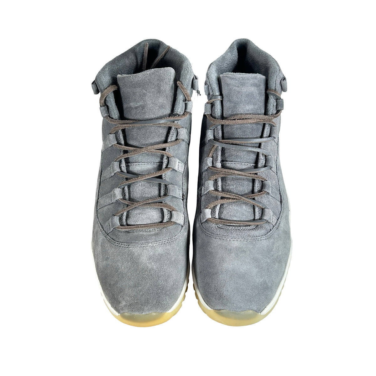 914433 003 Jordan 11 Retro Pinnacle Grey Suede - 13 M (Yellowing)