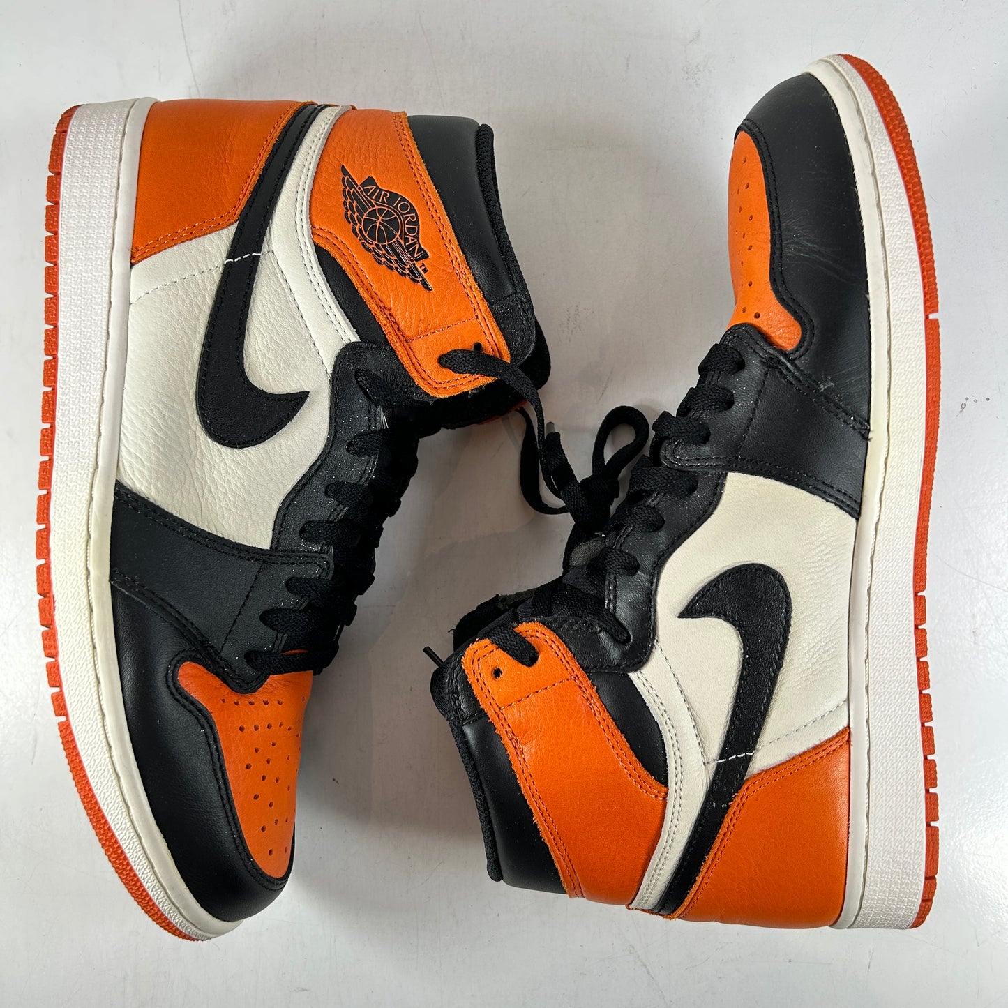 555088 005 Jordan 1 Retro Shattered Backboard [USED] - 11 M (VNDS)