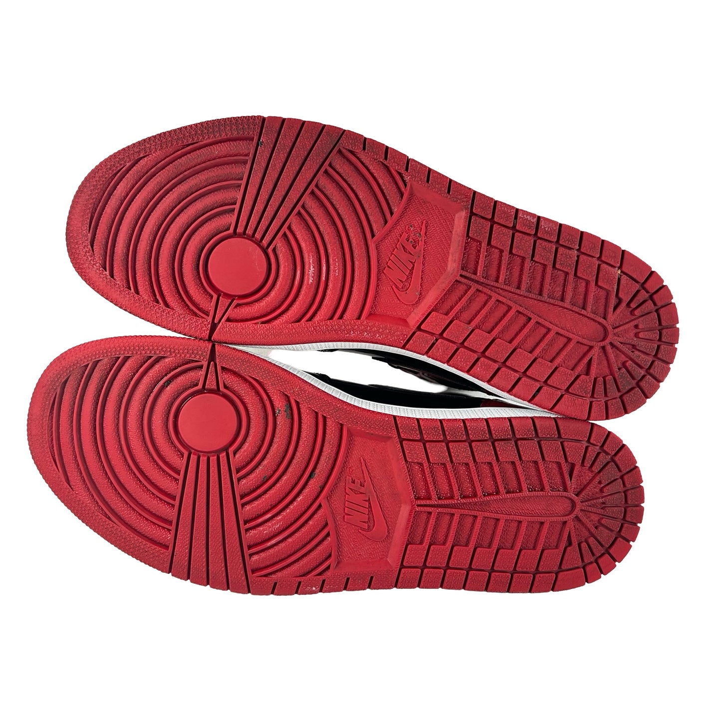 555088 063 Jordan 1 Retro High OG Patent Bred [USED] - 9.5 M (Used3)