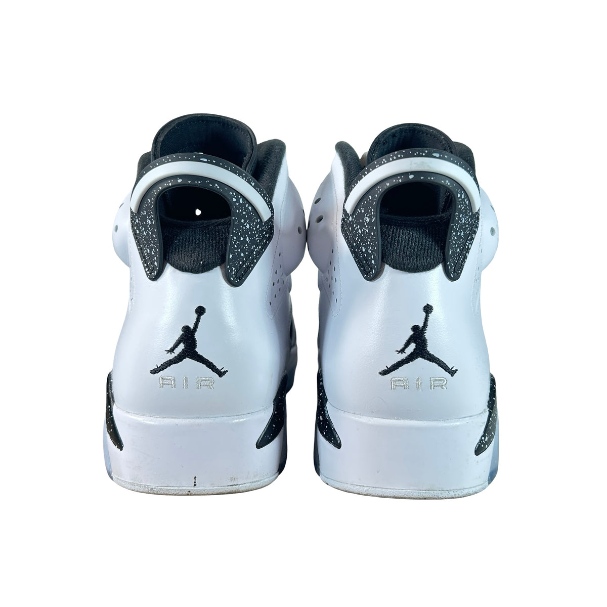 CT8529 108 Air Jordan 6 Retro Oreo (2026) [USED] - 10 M (Used)