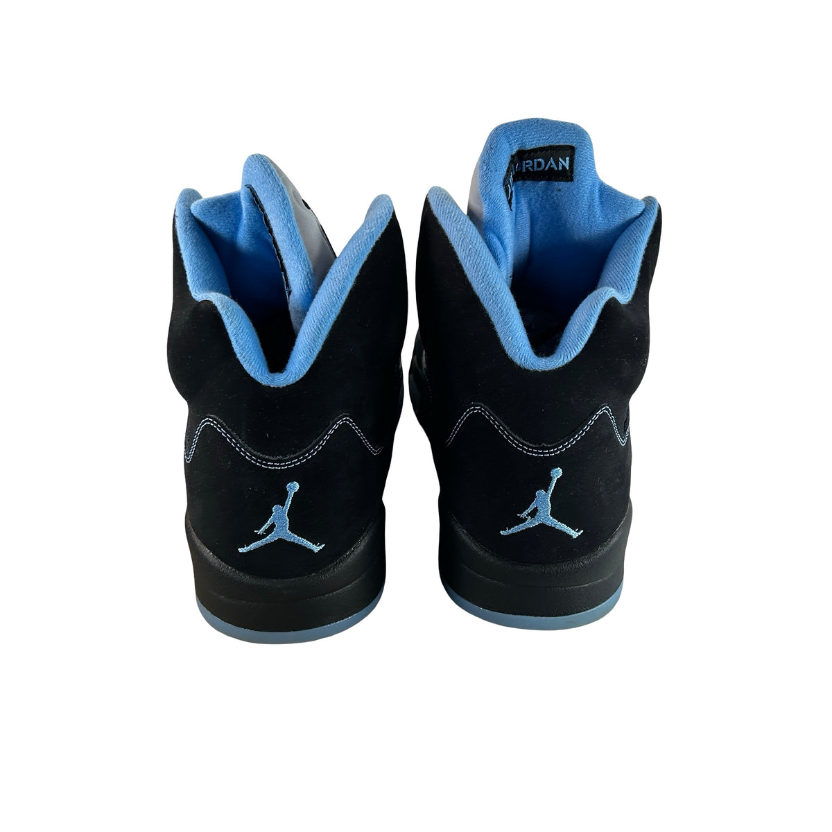 DD0587 008 Jordan 5 Retro Black University Blue (2026) [USED] - 13 M (Used3)