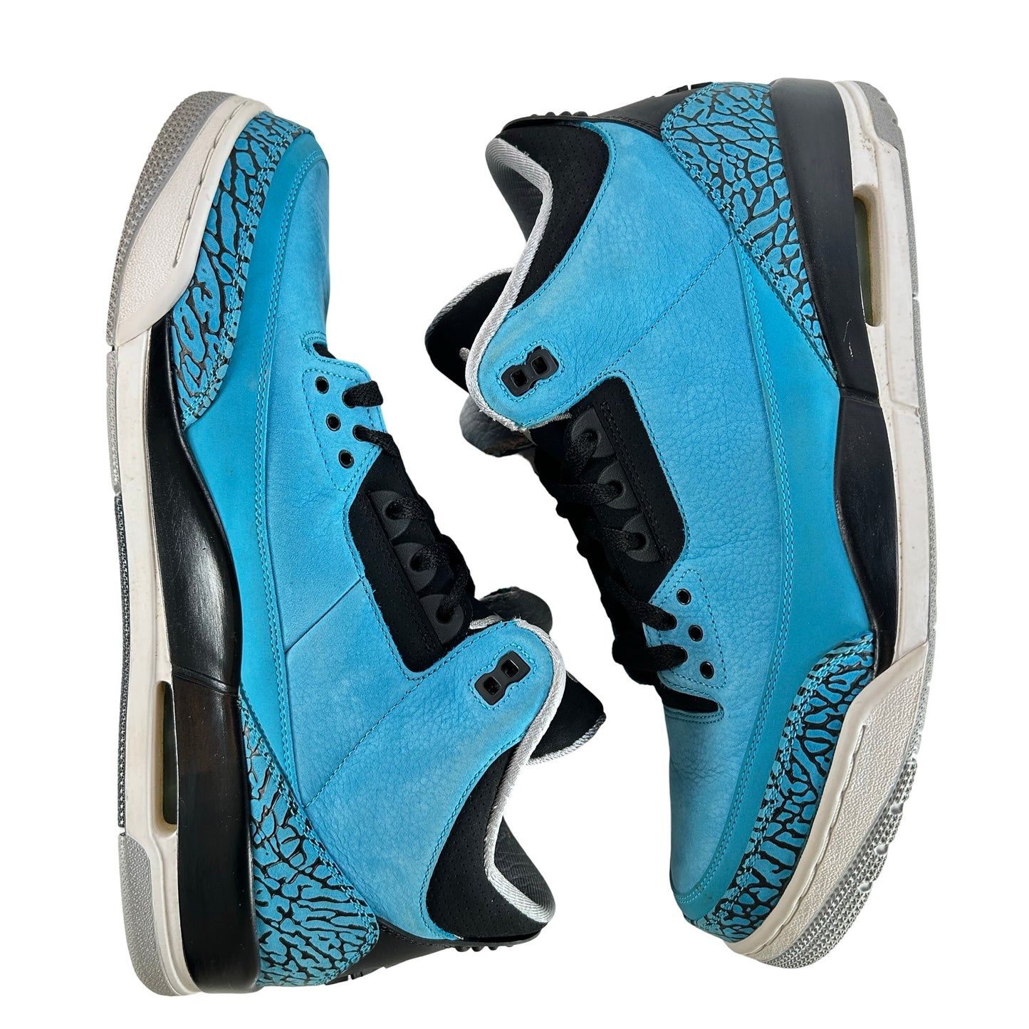 136064 406 Jordan 3 Retro Powder Blue [USED]  - 13 M (Used)