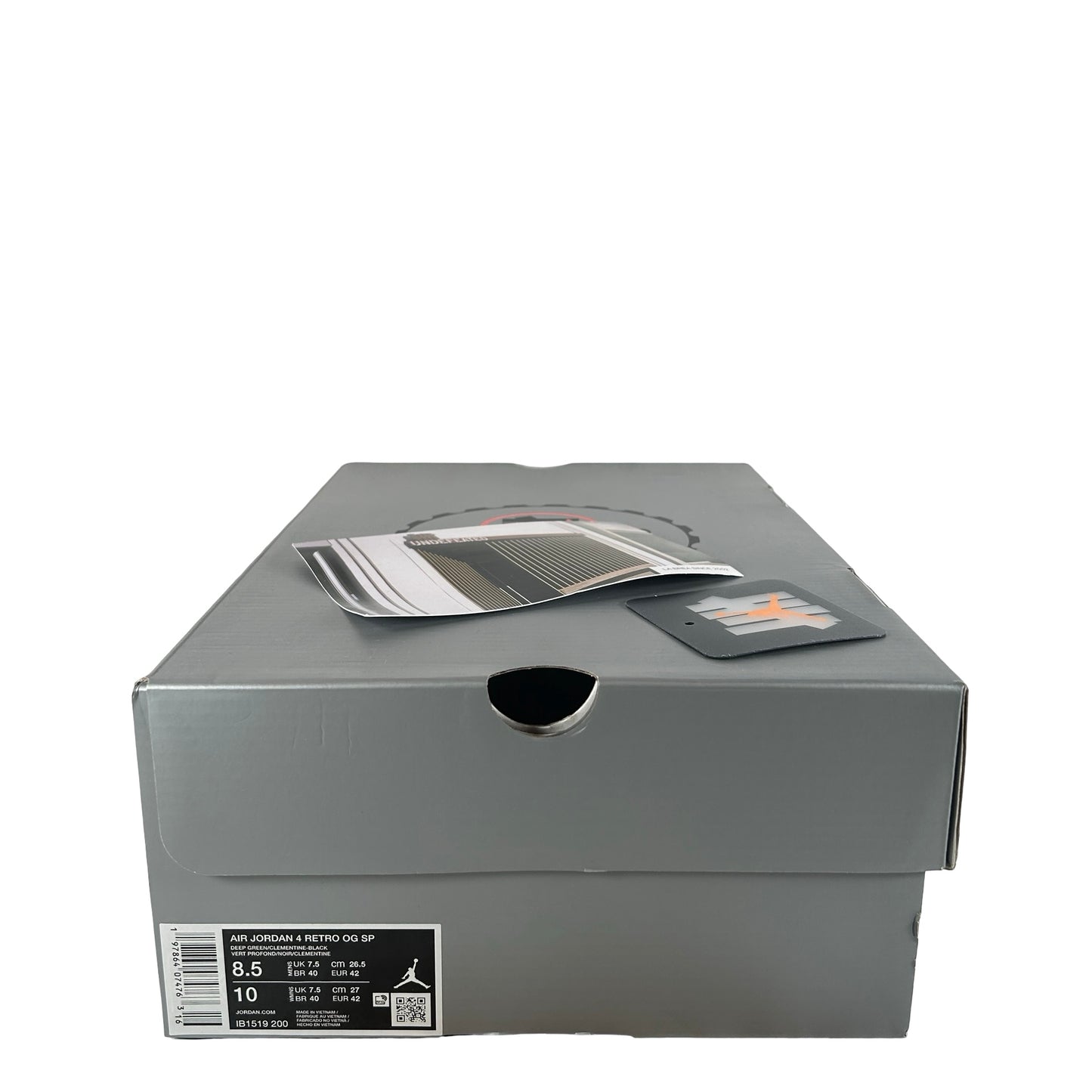 IB1519 200 Jordan 4 Retro OG SP Undefeated (2025) [USED] - 8.5 M (Used)