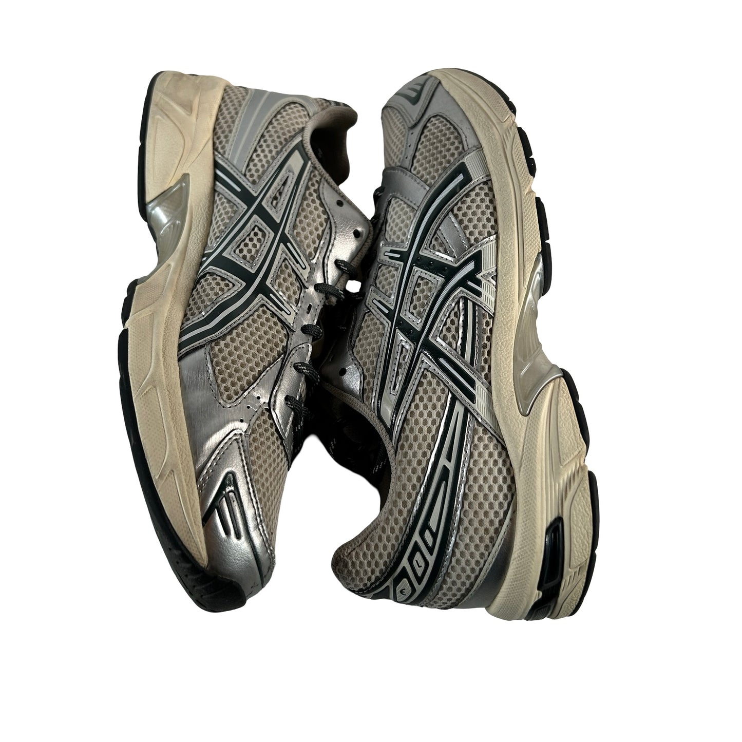 1203A565 100 ASICS Gel-1130 Kith Cream Scarab [USED] - 10.5 M (Used)