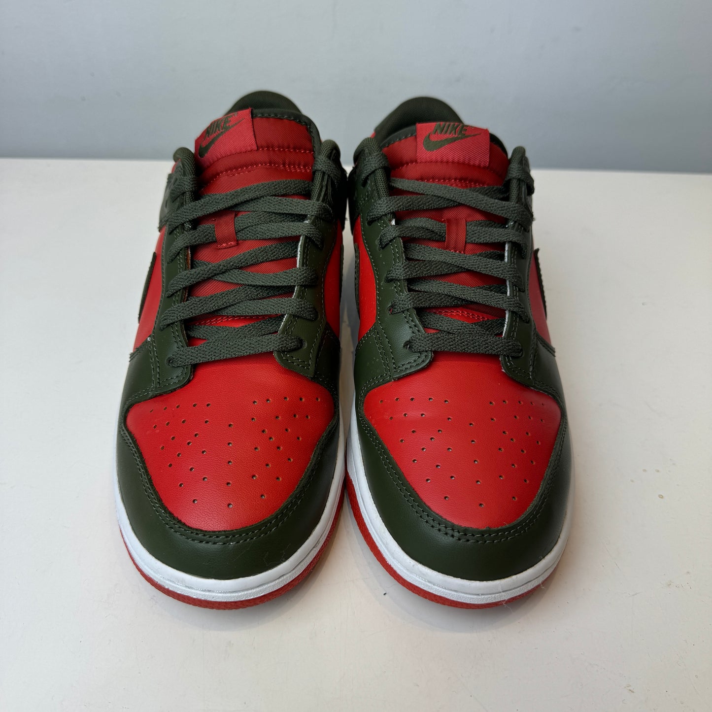 DV0833 600 Nike Dunk Low Mystic Red Cargo Khaki [USED] - 10.5 M (Used) (No Box)