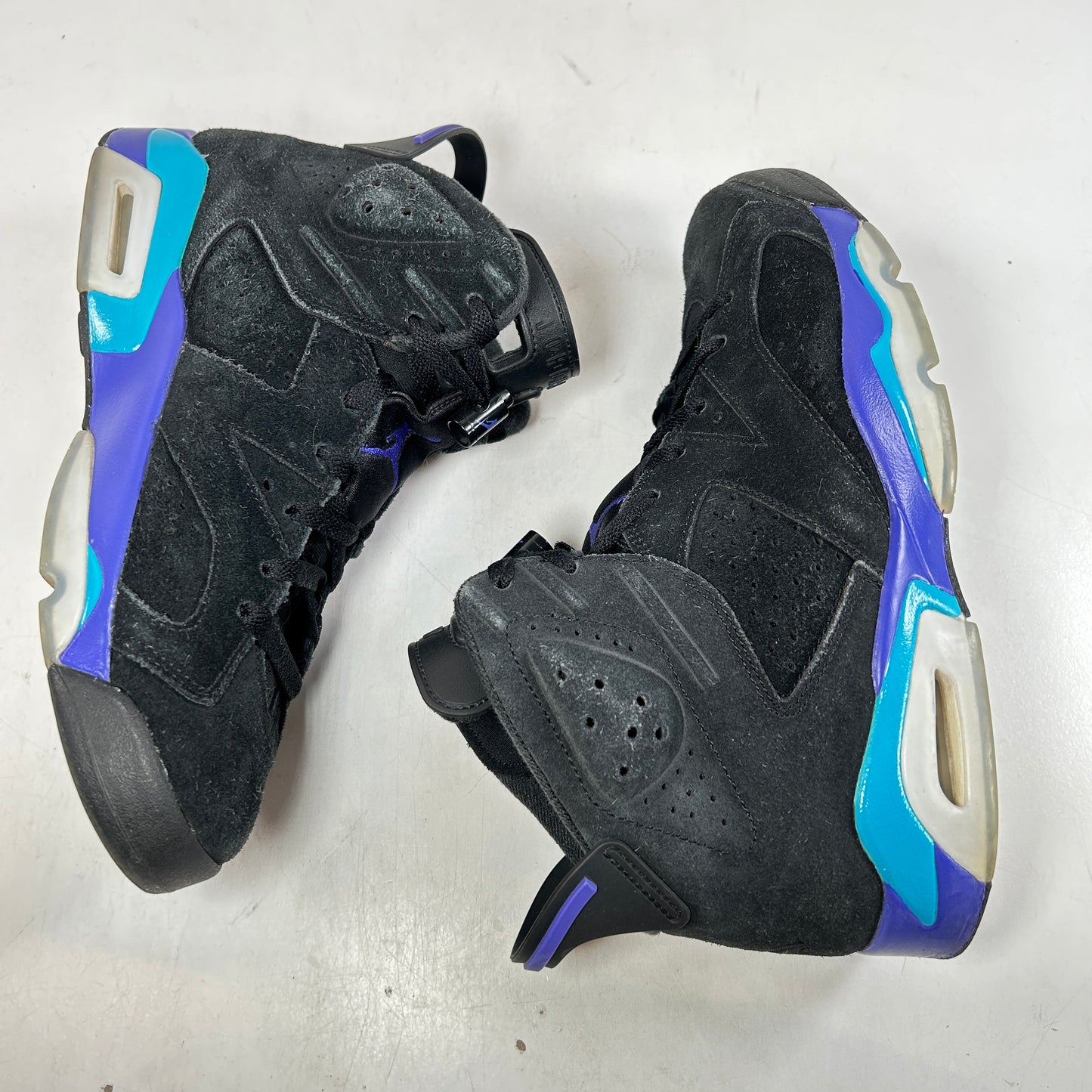 CT8529 004 Jordan 6 Retro Aqua [USED] - 8.5 M (Used)