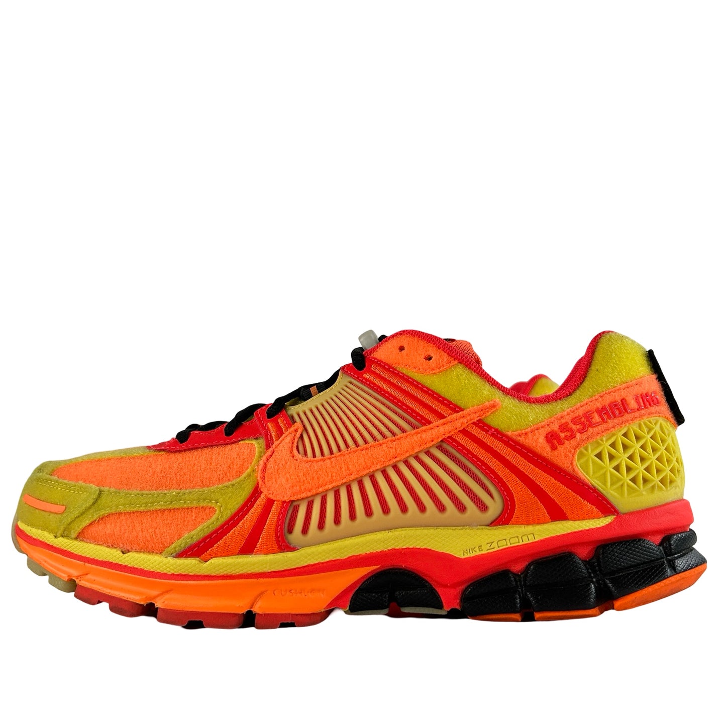 FD9711 602 Nike Zoom Vomero 5 Doernbecher