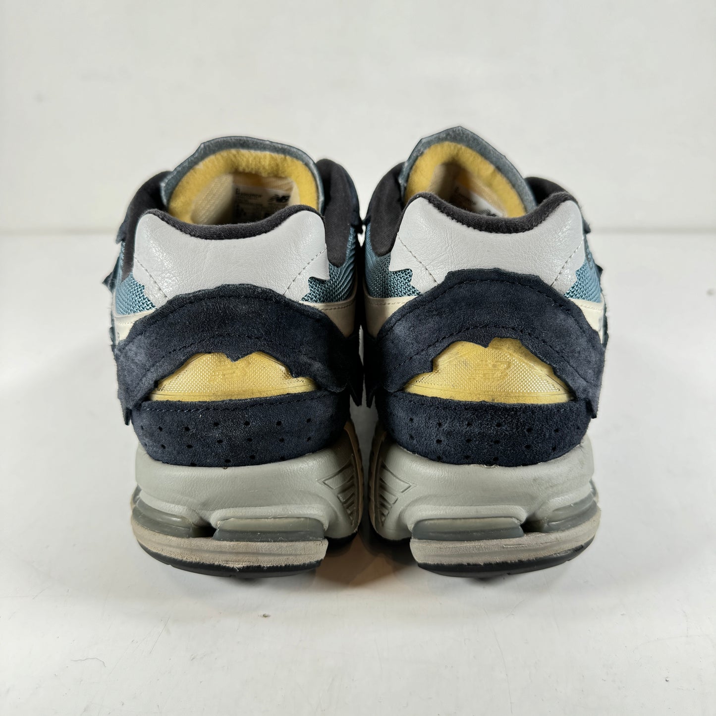 M2002RDF New Balance 2002R Paquete de protección Azul marino oscuro