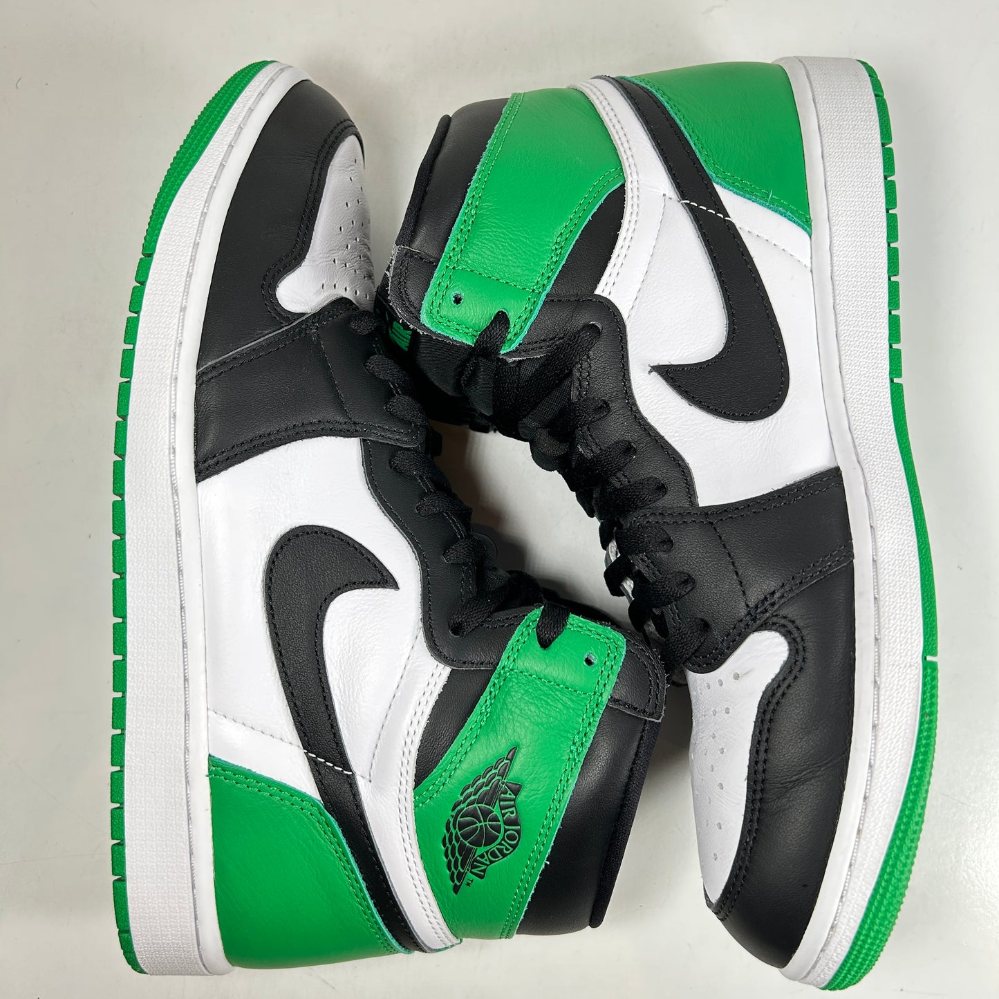 DZ5485 031 Jordan 1 Retro High OG Lucky Green [USED] - 12 M (Used)