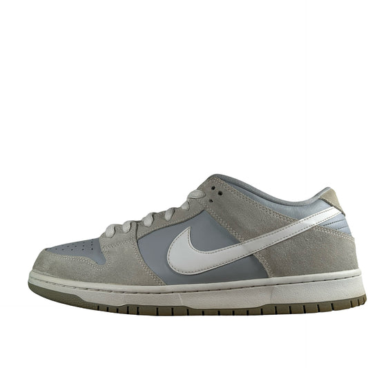 AR0778 110 Nike SB Dunk Low Summit White Wolf Grey [USED] - 13 M (Used)