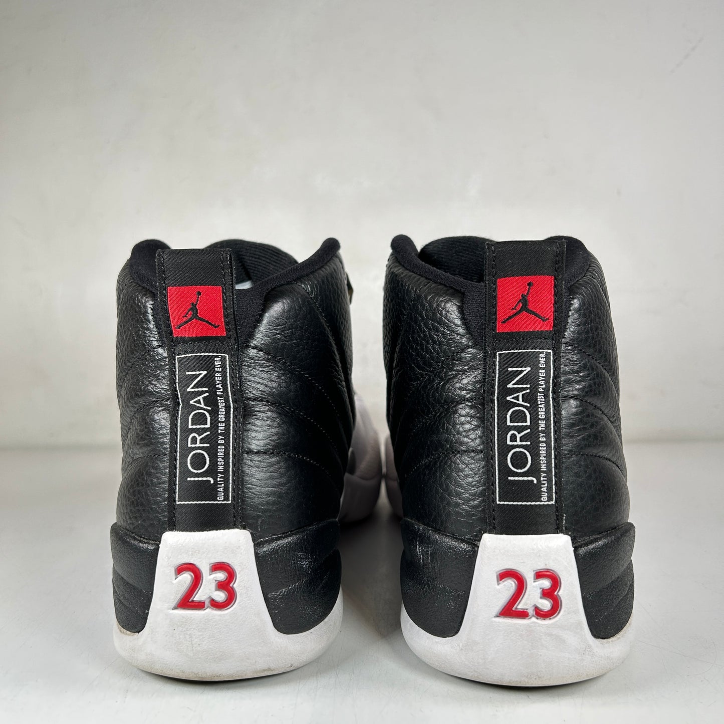 CT8013 006 Jordan 12 Retro Playoffs (2022) [USED] - 11 M (Used)