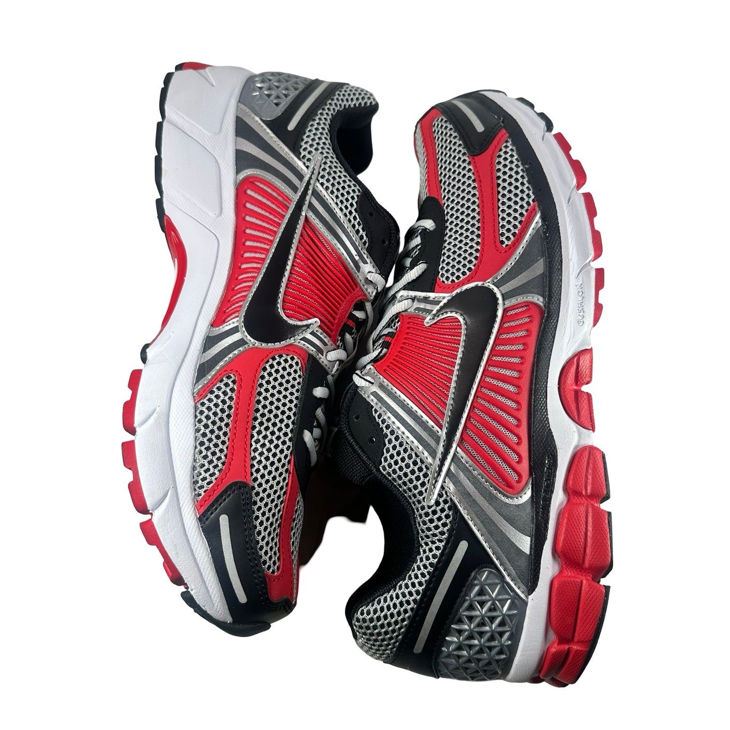 HV0926 095 Nike Zoom Vomero 5 Metallic Silver University Red [USED] - 12 M (Used)