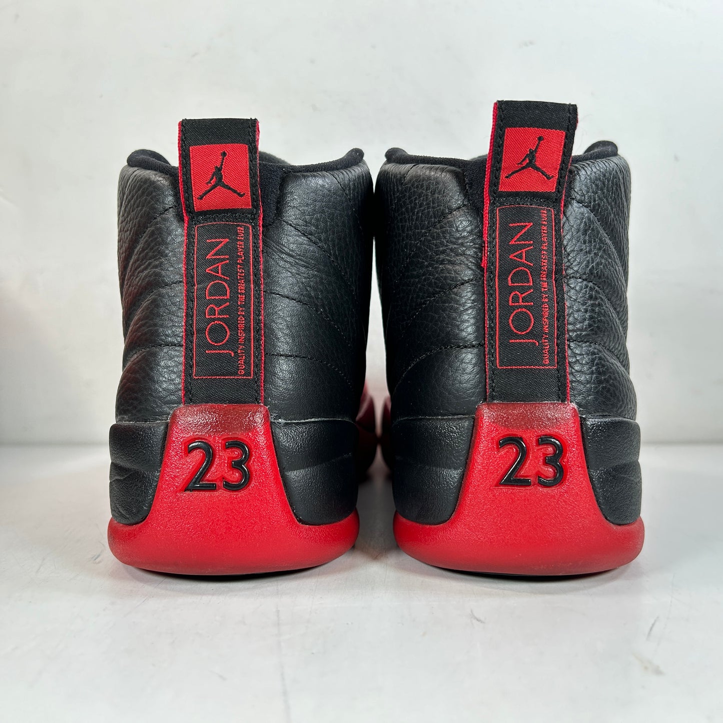 130690 002 Jordan 12 Retro Flu Game (2016) [USED] - 10.5 M (Used)