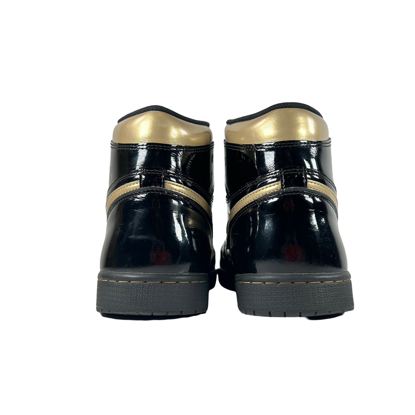 555088 032 Jordan 1 Black/Gold [USED] - 11 M (Used) (No Box)
