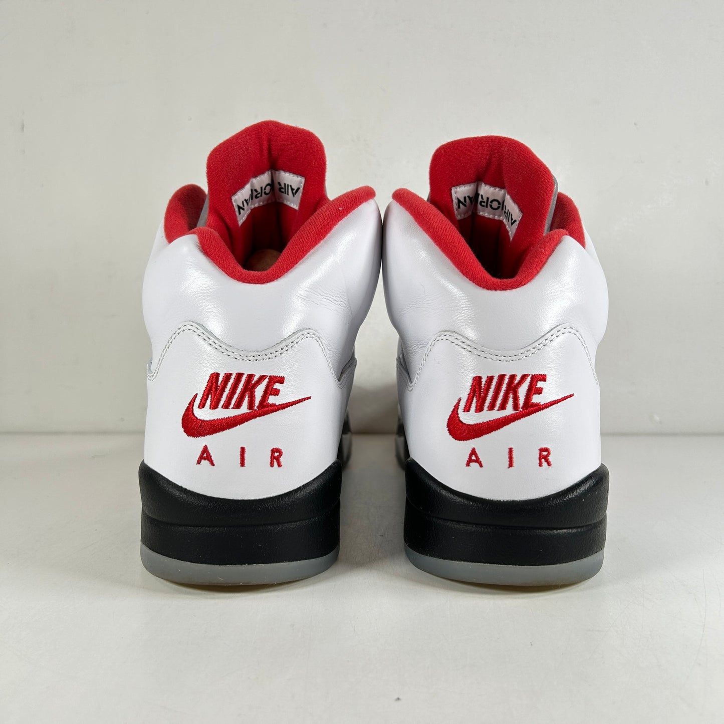 DA1911 102 Jordan 5 Fire Red [USED] - 12 M (VNDS)