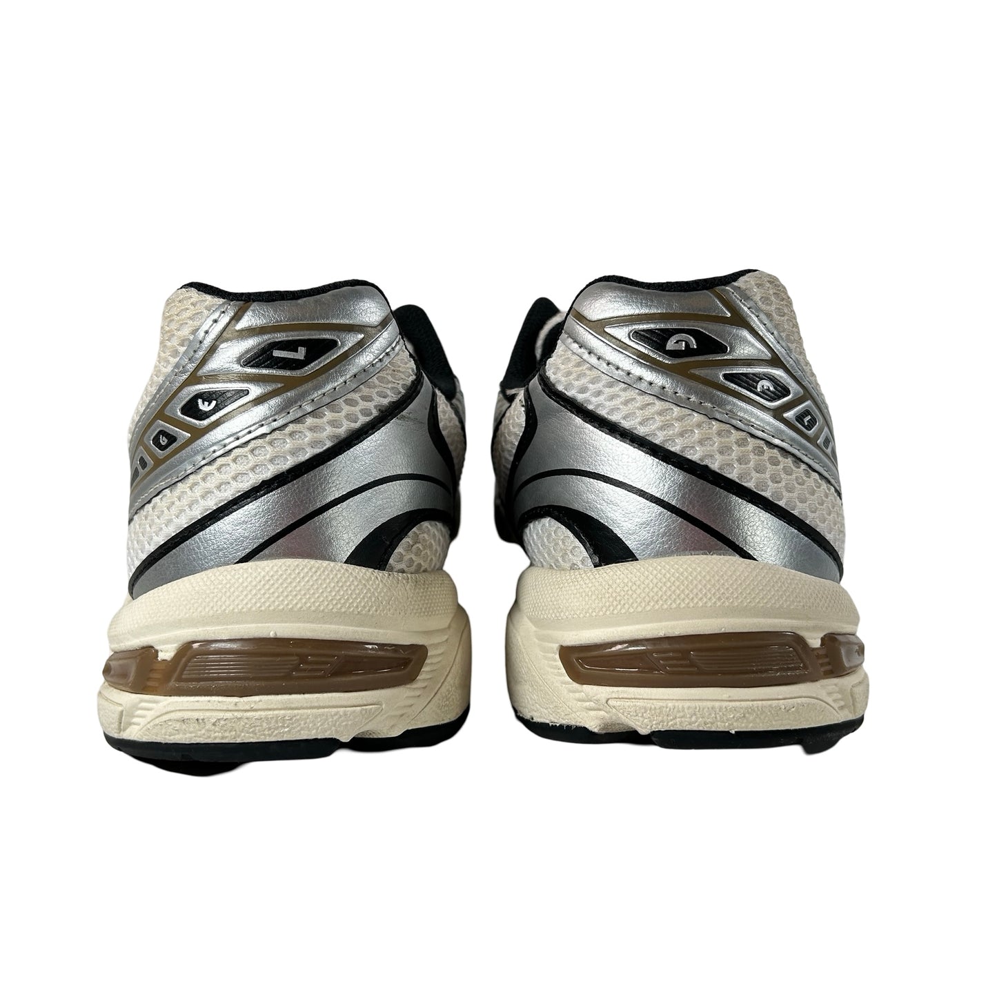 1201A256 113 ASICS Gel-1130 White Clay Canyon [USED] - 9 M (Used) (No Box)
