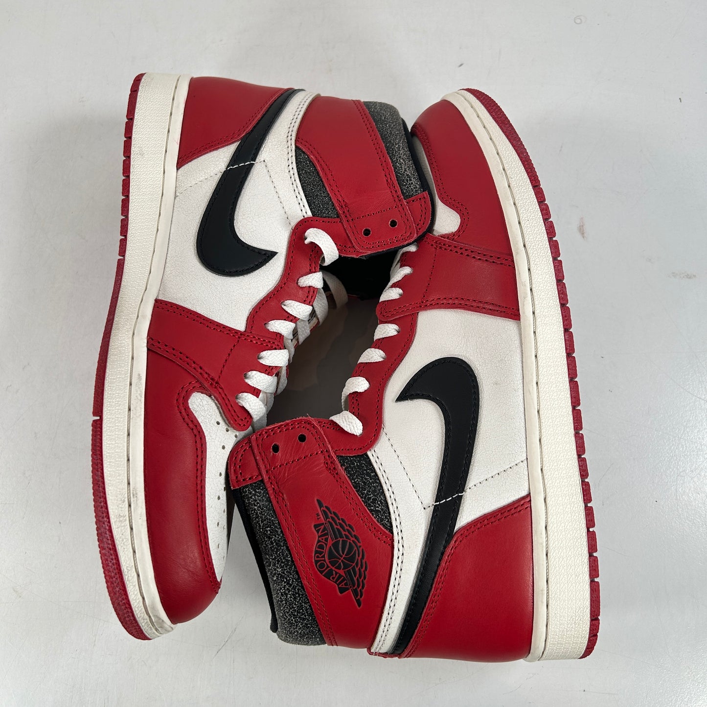 DZ5485 612 Jordan 1 Retro High OG Chicago Lost And Found [USED] - 10.5 M (Used2)