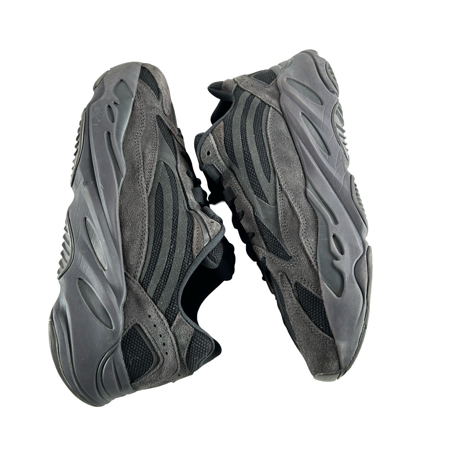 FU6684 Adidas Yeezy Boost 700 V2 Vanta [USED] - 11 M (Used)