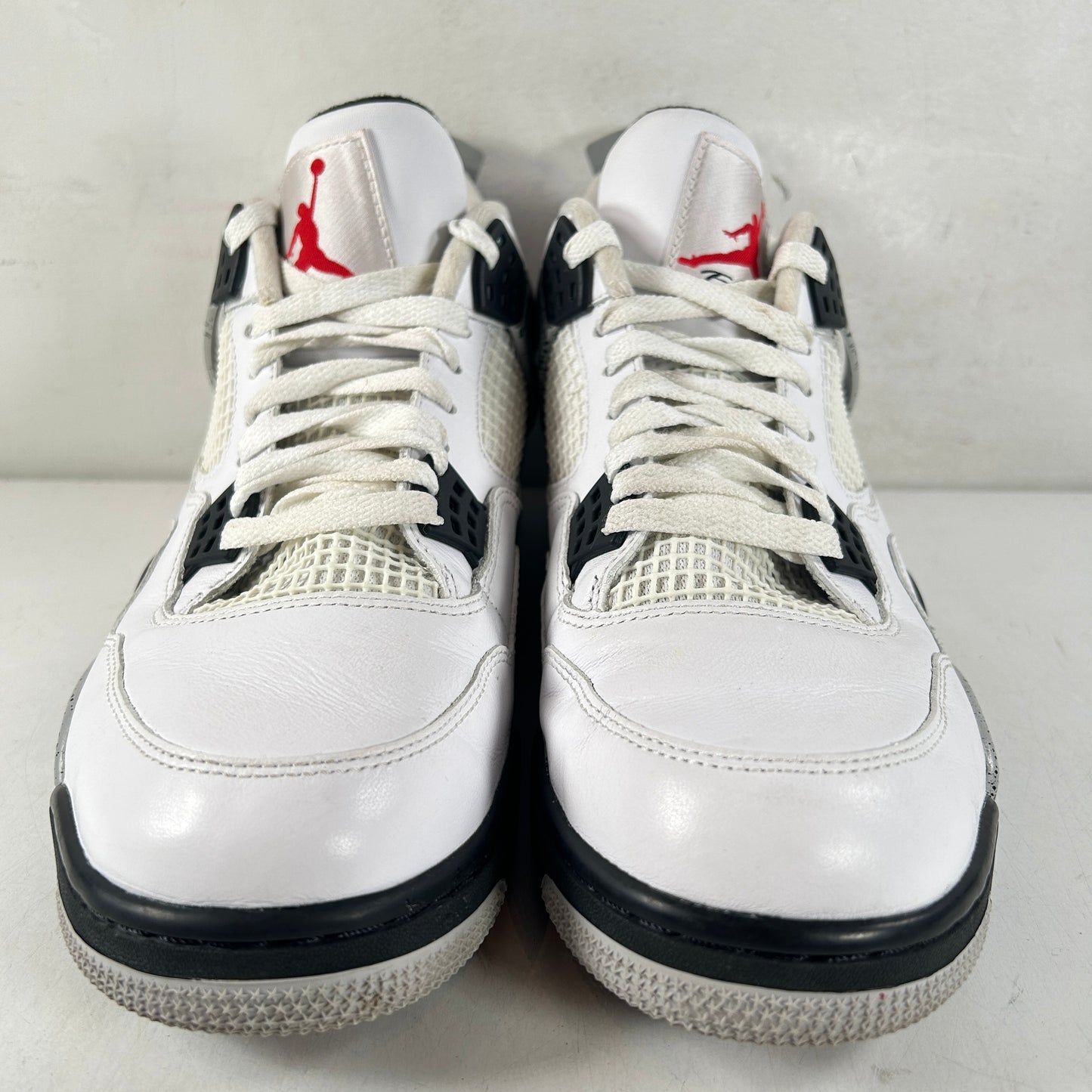 840606 192 Jordan 4 White Cement [USED] - 11.5 M (Used) (No Box)