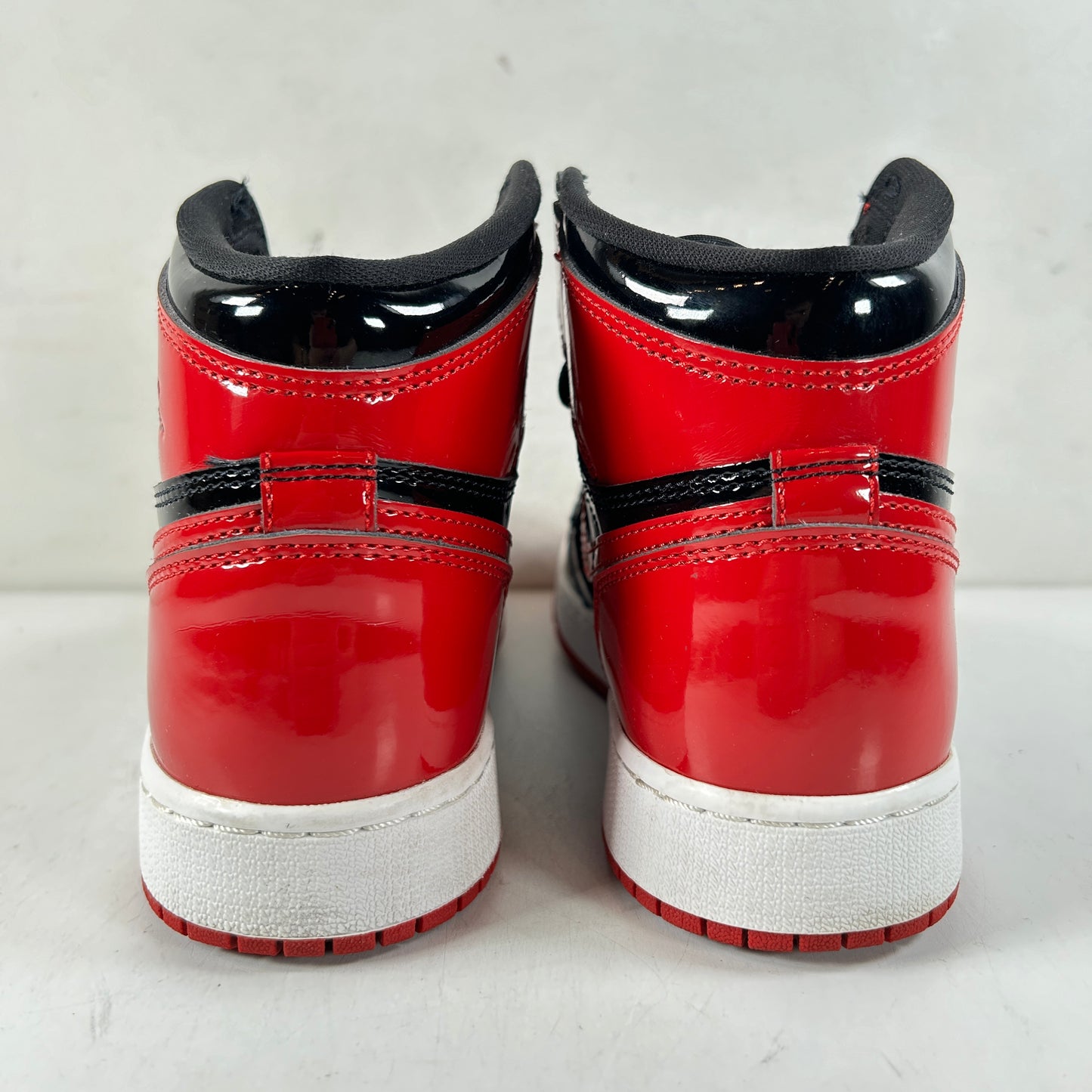 575441 063 Jordan 1 Retro High OG Patent Bred (GS) [USED] - 5 Y (Used2)