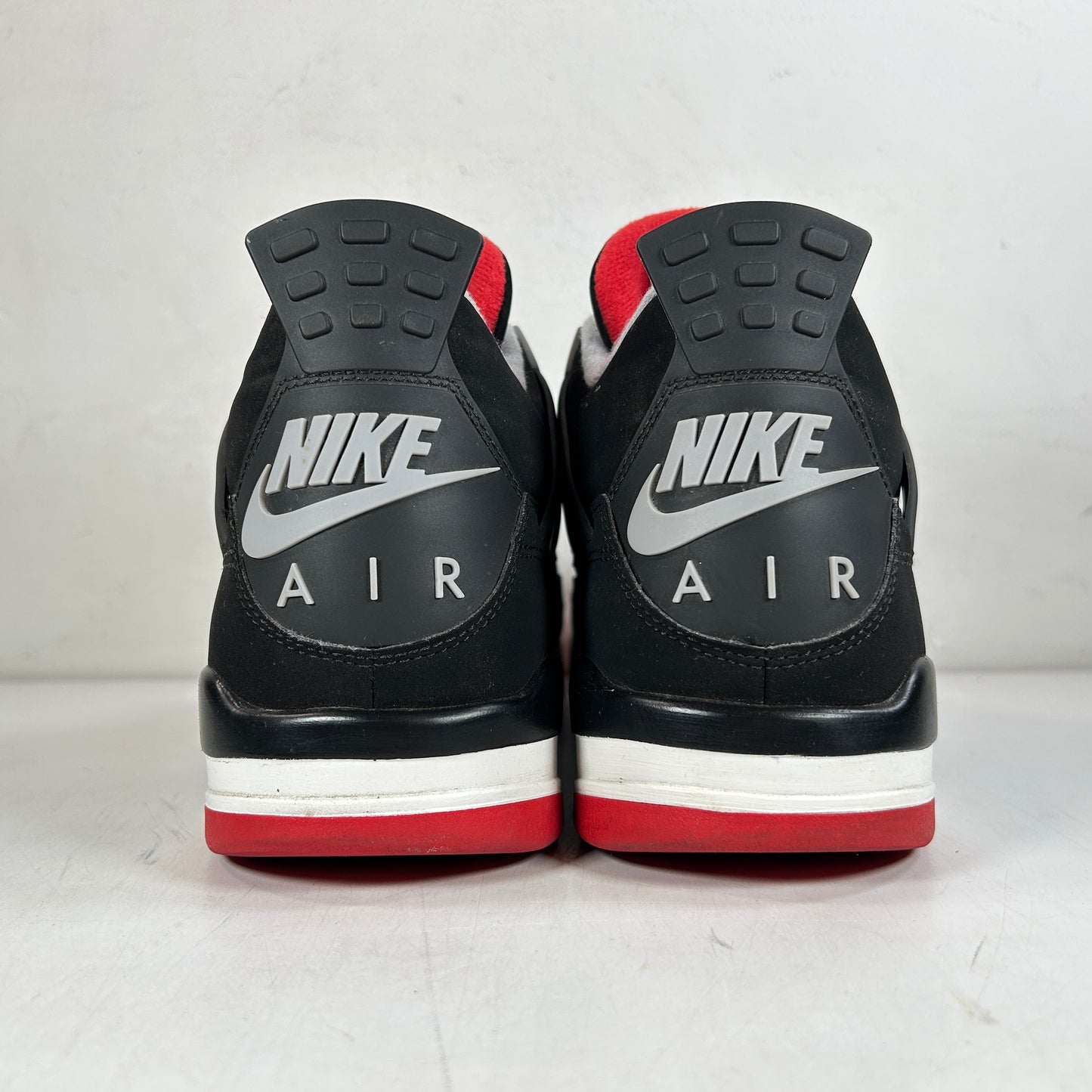 308497 060 Jordan 4 Retro Bred (2019) [USED] - 11 M (Used4)