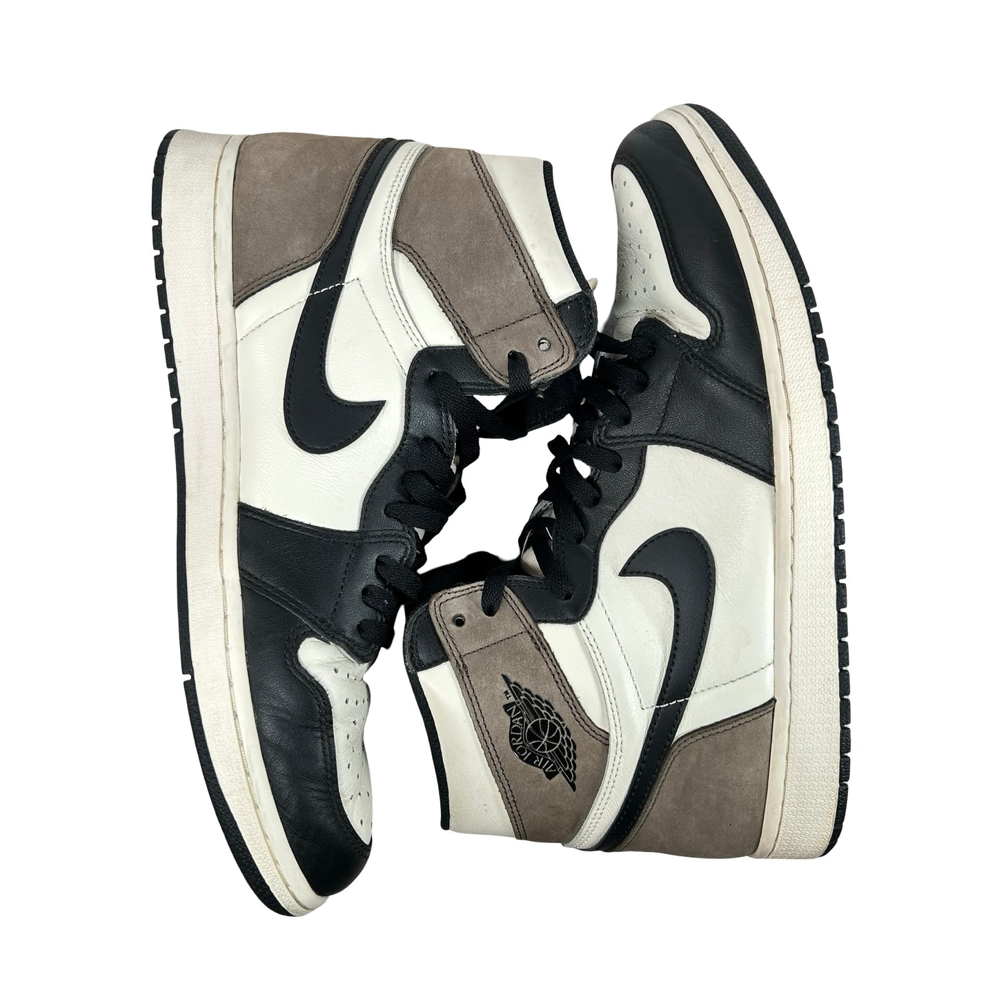 555088 105 Jordan 1 Mocha [USED] - 12 M (Used4)