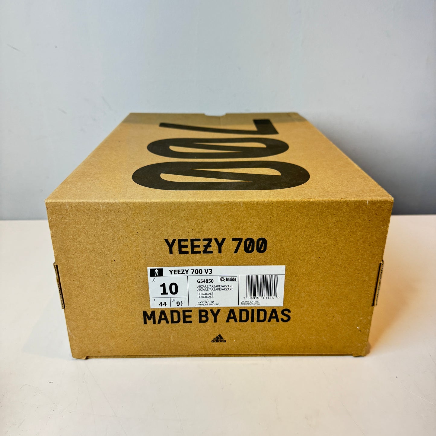 G54850 adidas Yeezy 700 V3 Arzareth [USED] - 10 M (Used)