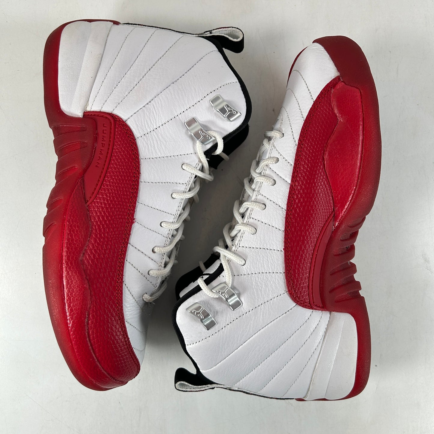 153265 116 Jordan 12 Retro Cherry (2023) (GS) [USED] - 6.5 Y (Used)