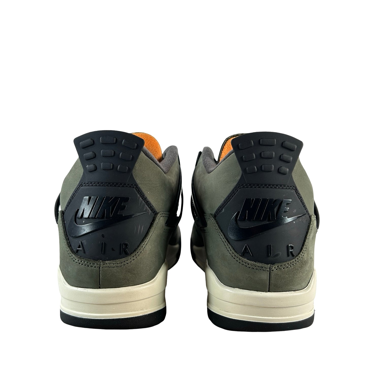 IB1519 200 Jordan 4 Retro OG SP Undefeated (2025) [USED] - 11 M (Used5)