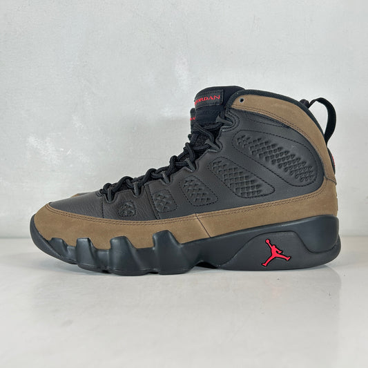 HV4794 030 Air Jordan 9 Retro Olive (2024) [USED] - 9 M (VNDS)