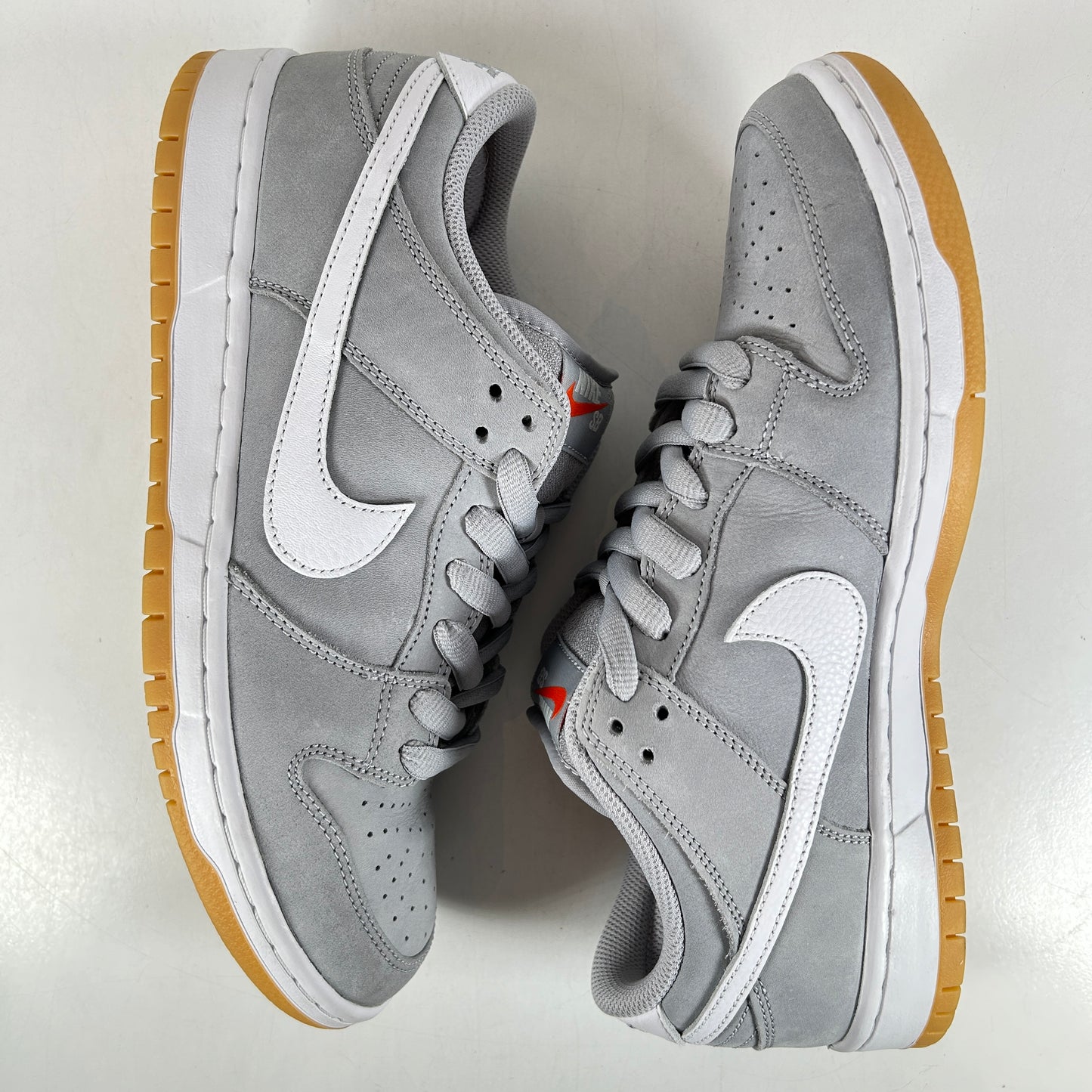 DV5464 001 Nike SB Dunk Low Pro ISO Orange Label Wolf Grey Gum [USED] - 9.5 M (Used)