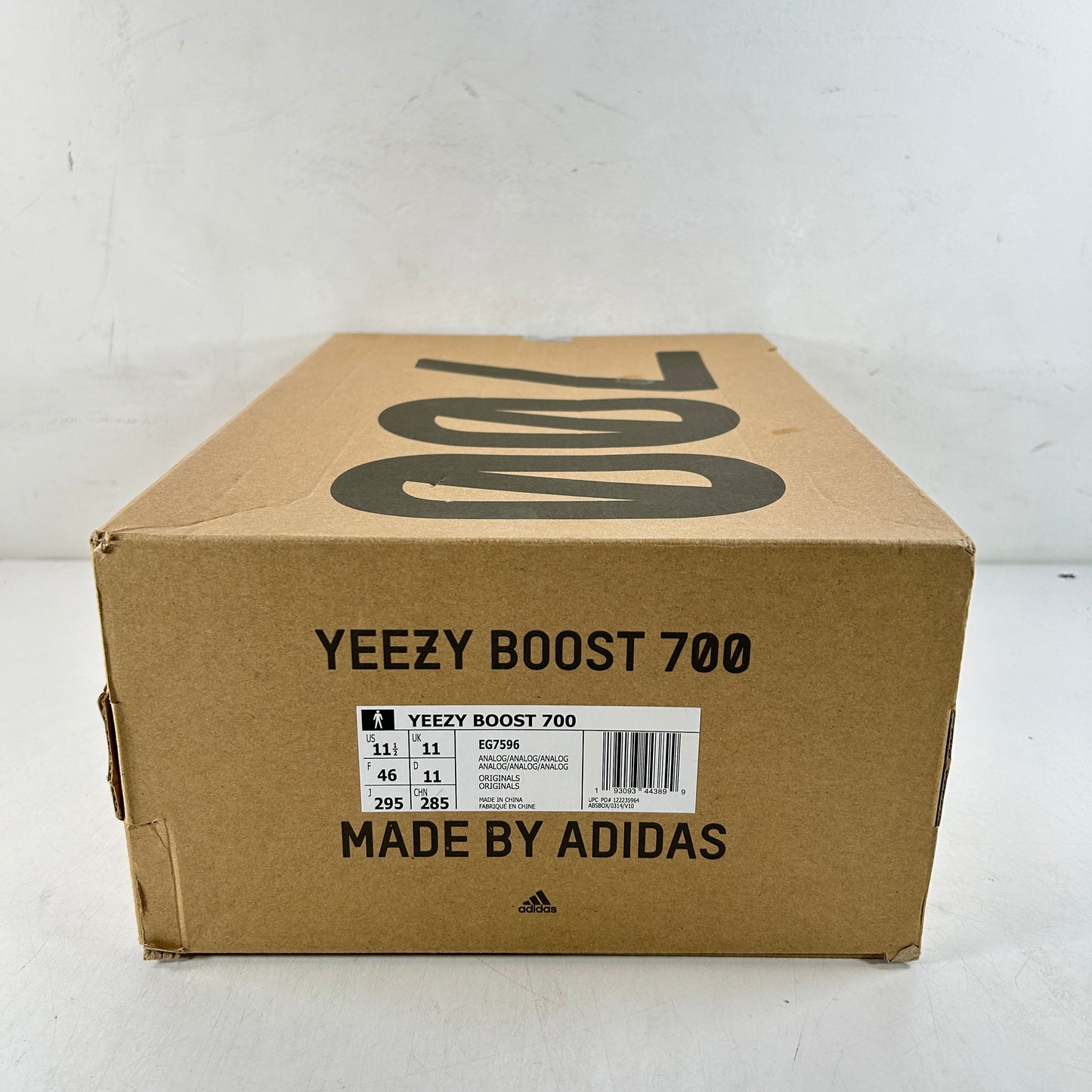 EG7596 adidas Yeezy Boost 700 Analog [USED] - 11.5 M (Used)