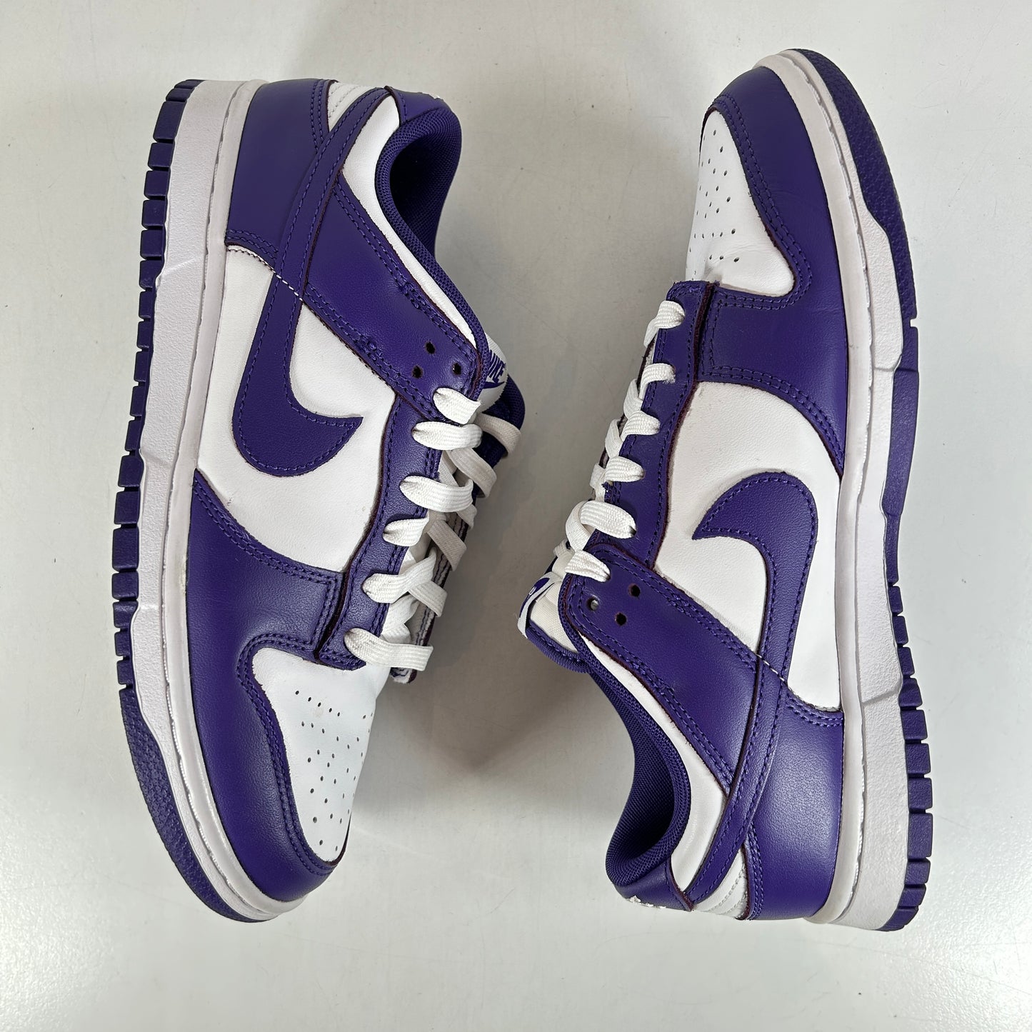 DD1391 104 Nike Dunk Low Championship Court Purple [USED] - 8 M (Used)