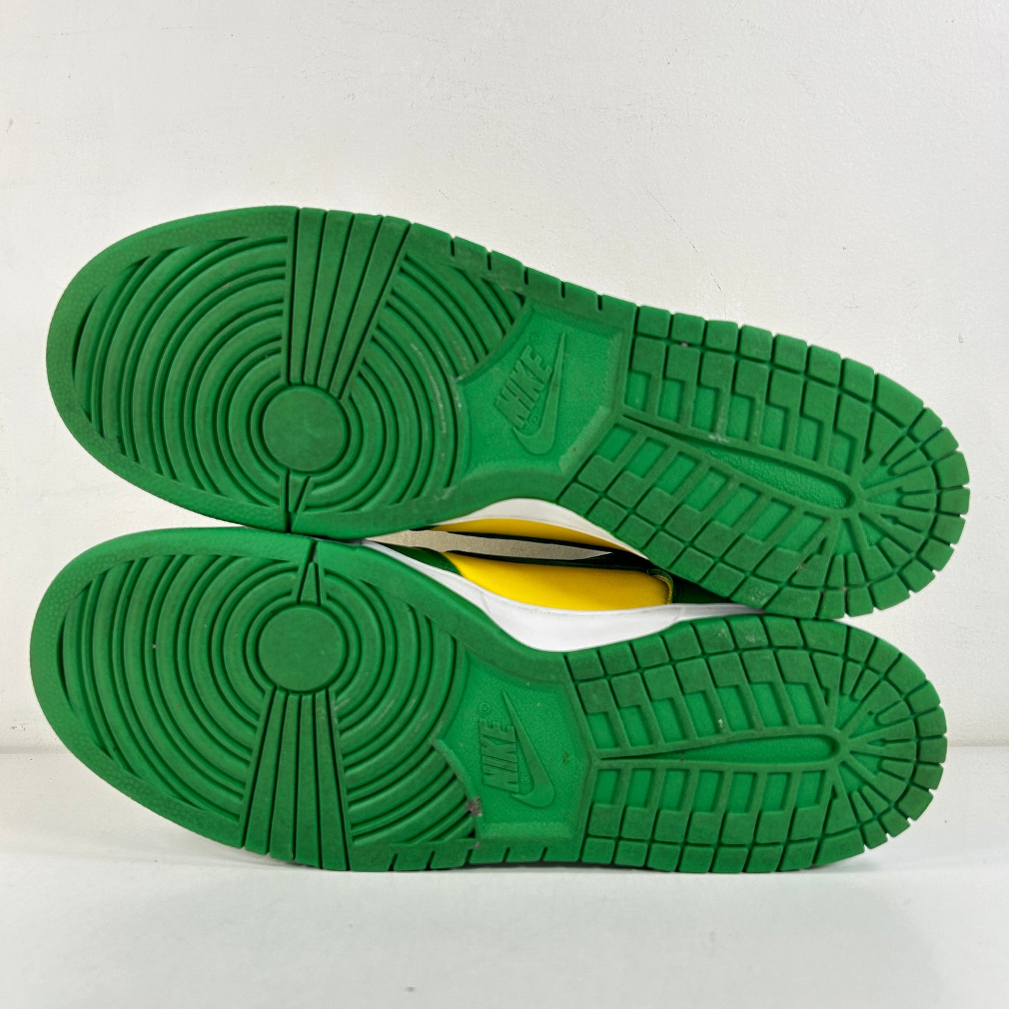 DN3741 700 Nike SB Dunk High Supreme By Any Means Brazil [USED] - 11.5 M (Used2)