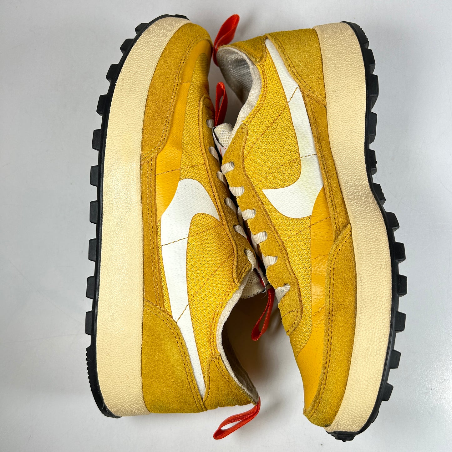 DA6672 700 NikeCraft GPS Tom Sachs Archive Dark Sulfur [USED] - 10 W (Used)