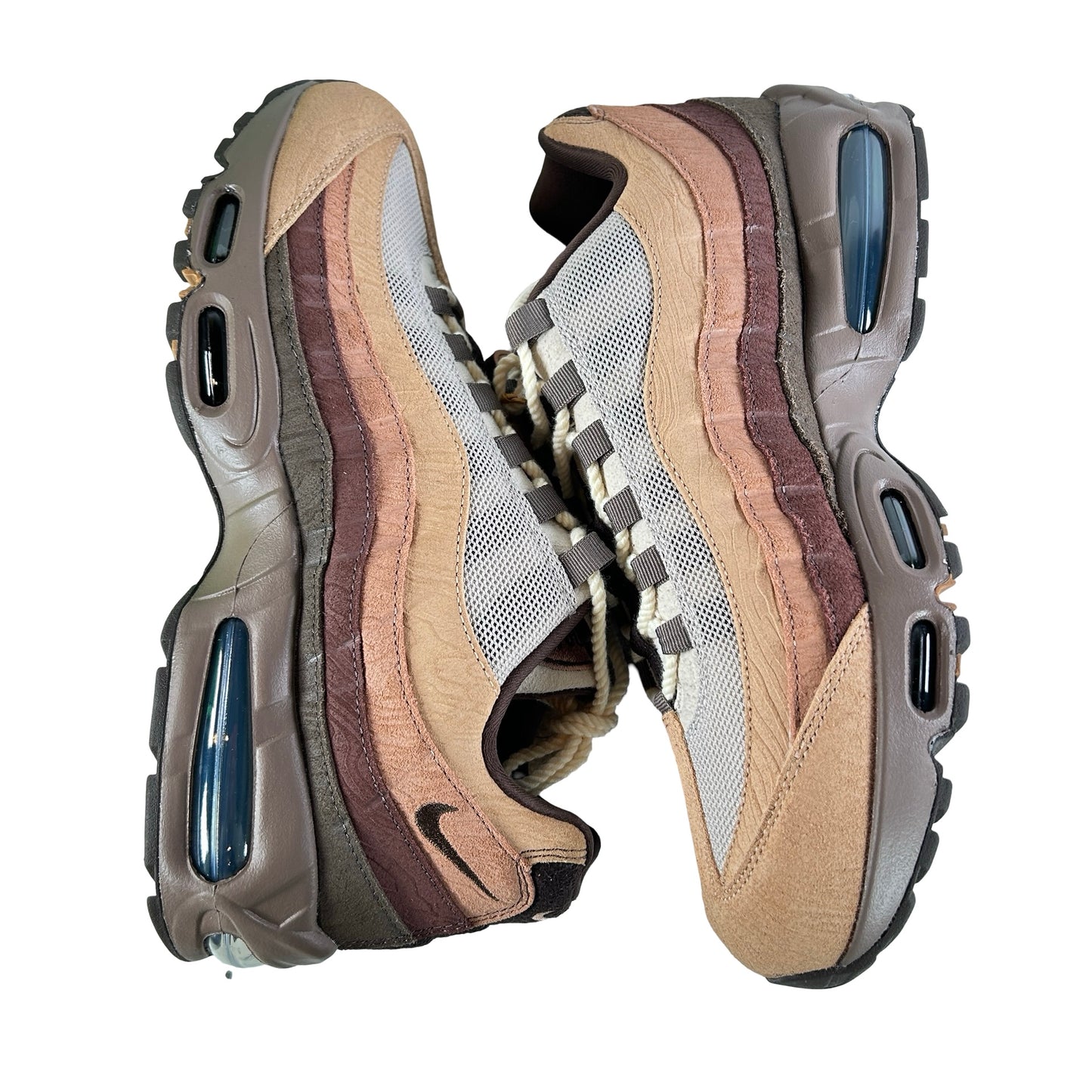 IQ3988 001 Nike Air Max 95 Big Bubble Ducks of a Feather Oregon Ducks Lumber Yard