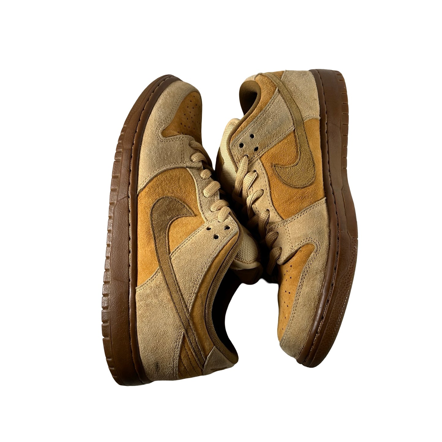 883232 700 Nike SB Dunk Low Wheat (2017) [USED] - 9.5 M (Used) (Replace Box)