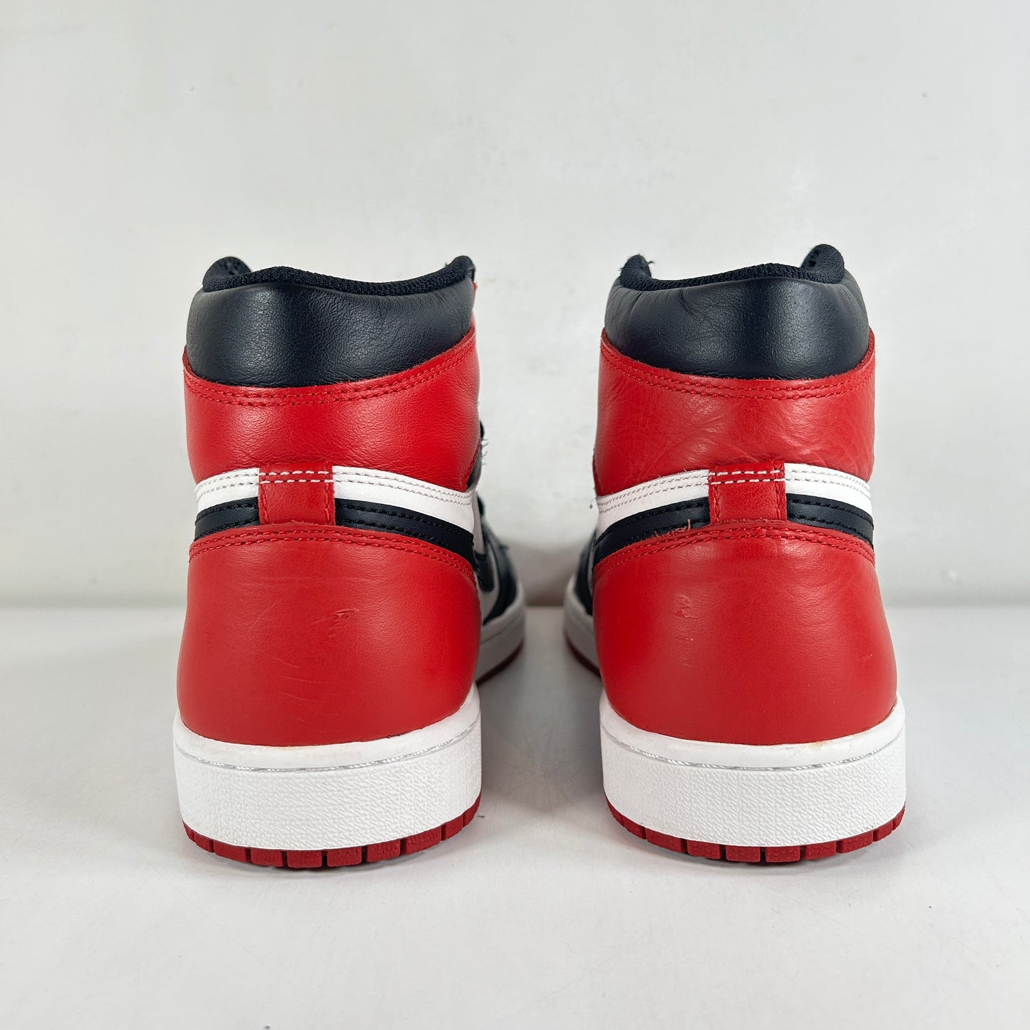 555088 125 Jordan 1 Retro Black Toe (2016) (2016) [USED] - 9 M (Used) (Replace Box)