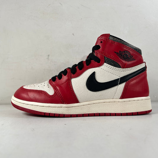 FD1437 612 Jordan 1 Retro High OG Chicago Lost and Found (GS) [USED] - 4.5 Y (Used)