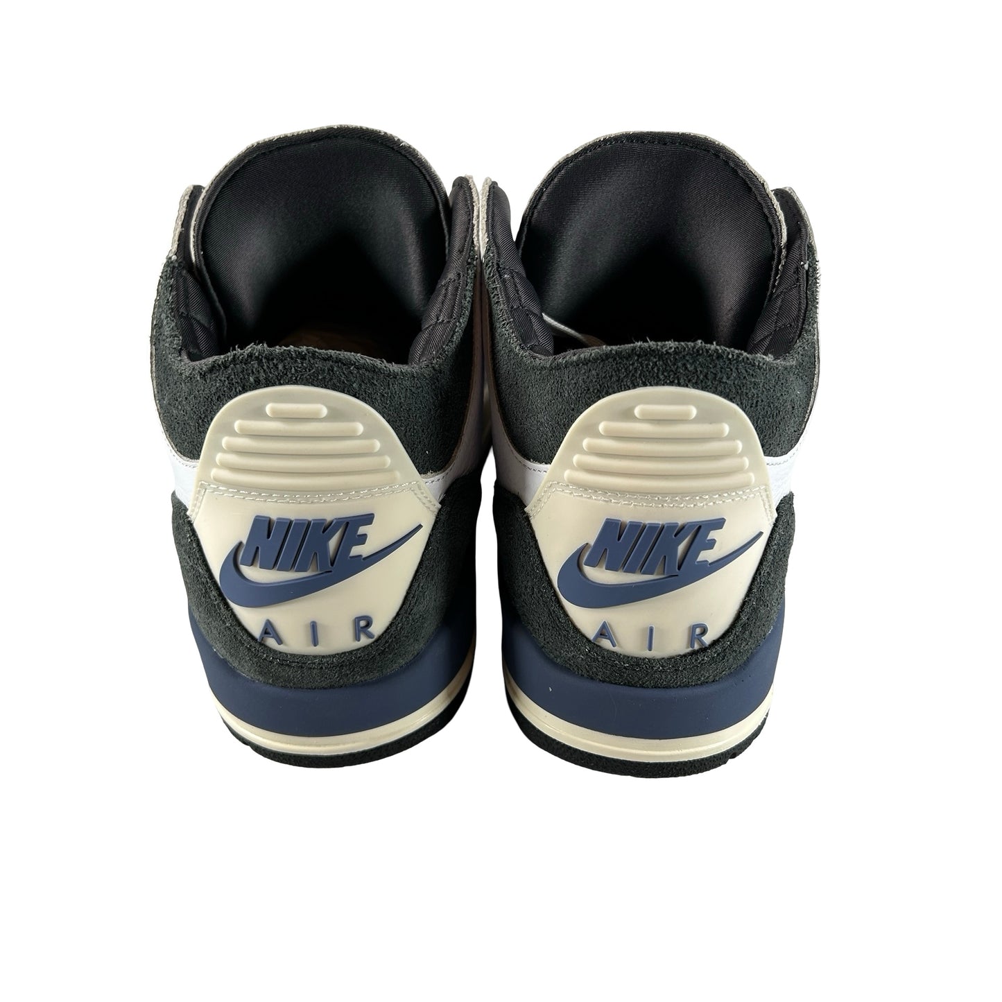 HV8571 100 Jordan 3 Retro OG SP A Ma Maniére Diffused Blue [USED] - 11 M (Used)