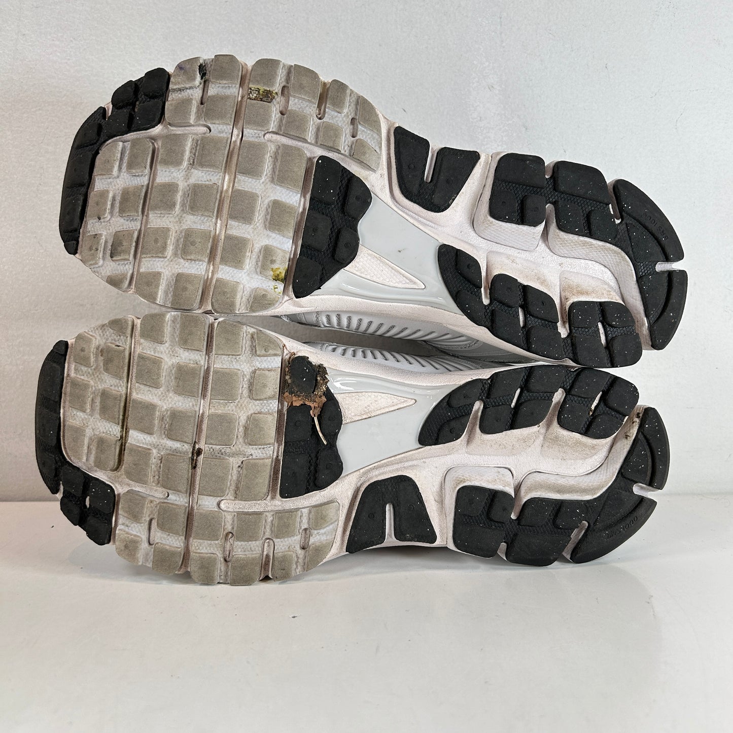 BV1358 001 Nike Zoom Vomero 5 SP Vast Grey [USED] - 9 (Used) (No Box)