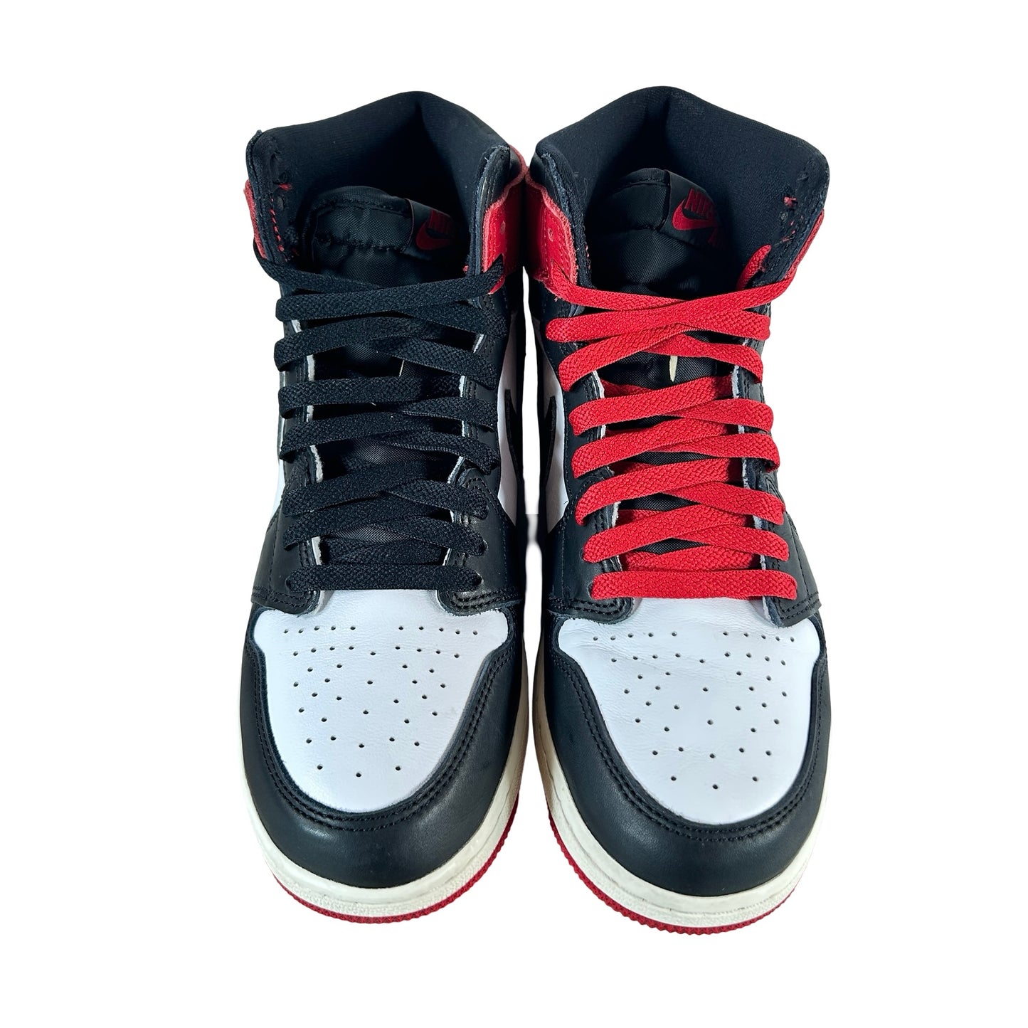 FD1437 106 Jordan 1 Retro High OG Black Toe Reimagined (GS) - 7 Y (Used2)